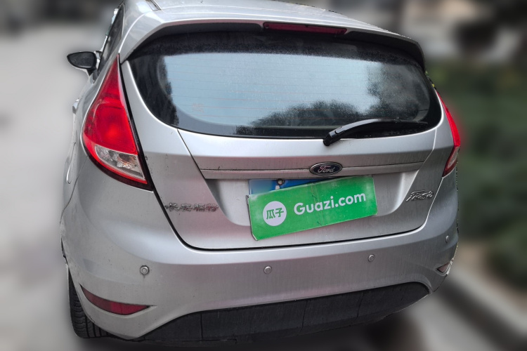 福特 嘉年华 2013款 两厢 1.5L 自动时尚型车身外观6004