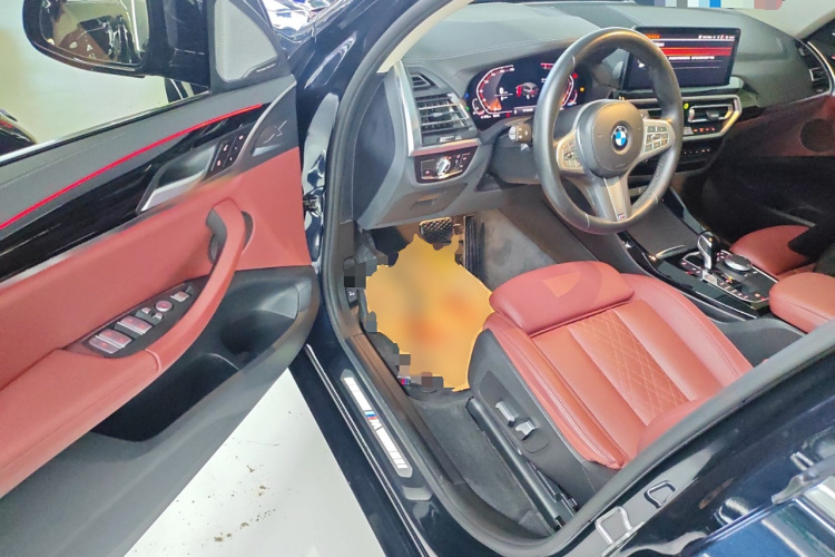 宝马X3 2022款 改款 xDrive25i M运动套装中控内饰7003