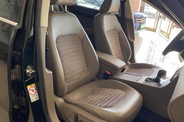 大众 迈腾 2015款 改款 1.8TSI 豪华型局部细节41