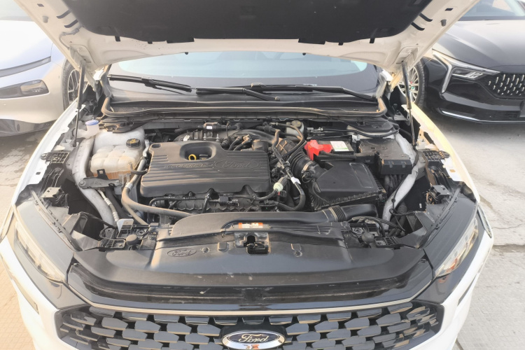 福特 蒙迪欧 2022款 改款 EcoBoost 245 豪华型机舱底盘24