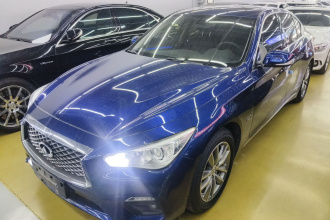 英菲尼迪Q50L 2018款 2.0T 舒适版 国VI