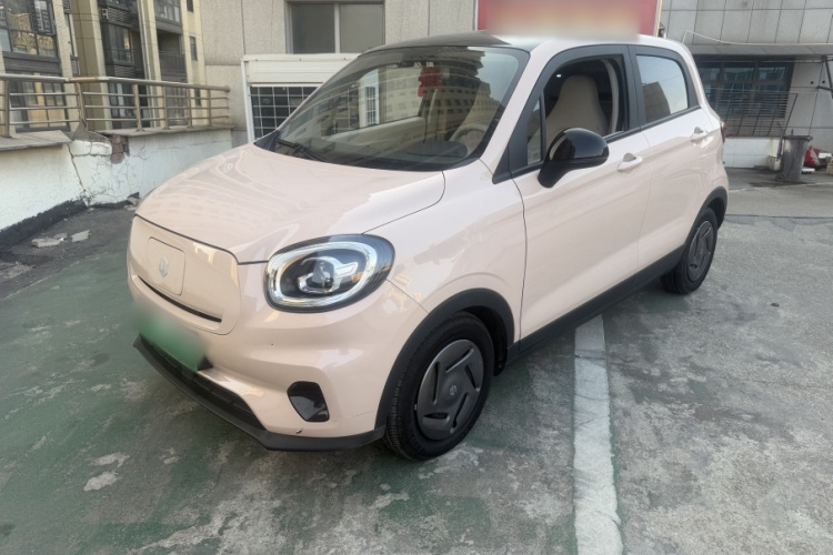 零跑汽车 零跑T03 2023款 200轻享版车身外观1