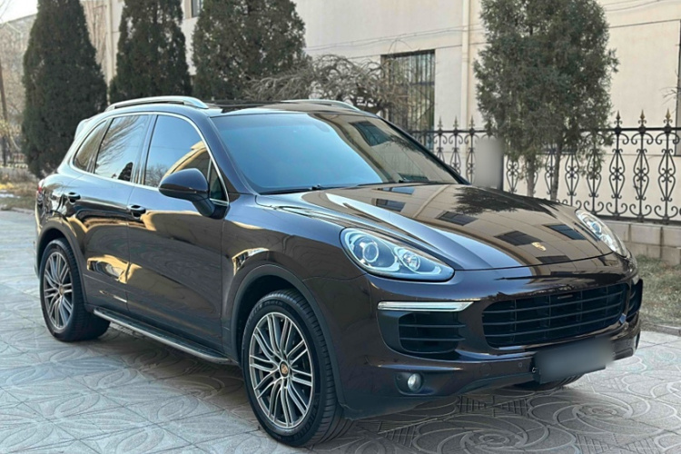保时捷 2015款 Cayenne 3.0T车身外观6002