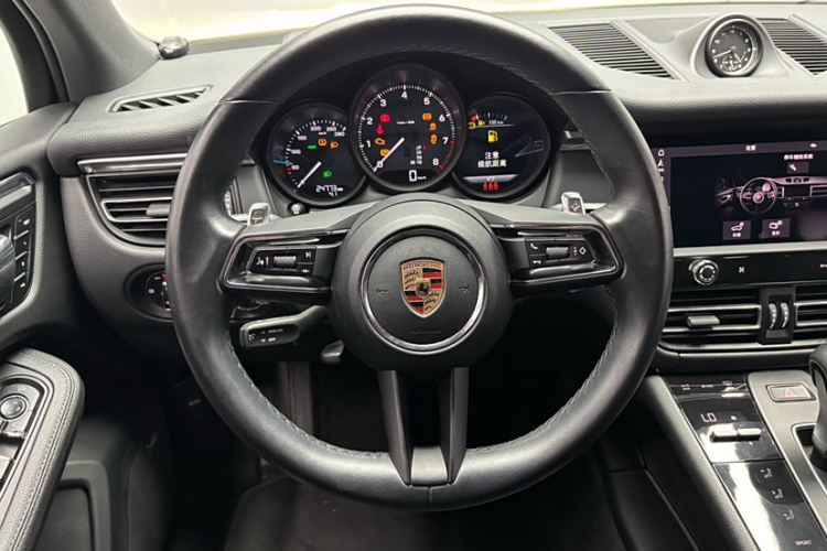 保时捷 2023款 Macan 2.0T中控内饰7002