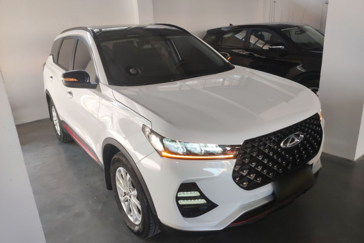 奇瑞 瑞虎7 2022款 超能版 1.5T CVT超能卫士车身外观3