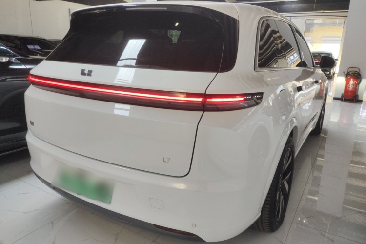 理想汽车 理想L7 2023款 Pro车身外观7