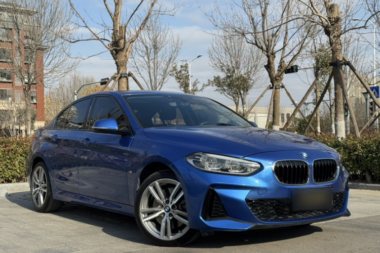 宝马1系 2020款 125i 领先型M运动套装车身外观6001