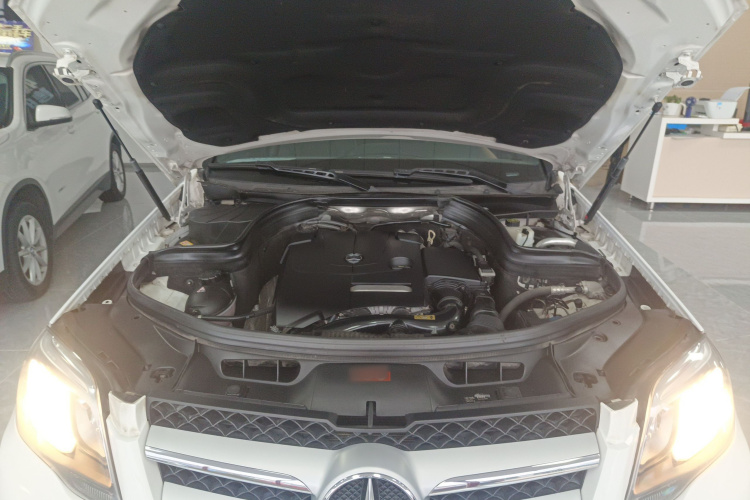 奔驰GLK级 2014款 GLK 200 标准型机舱底盘24