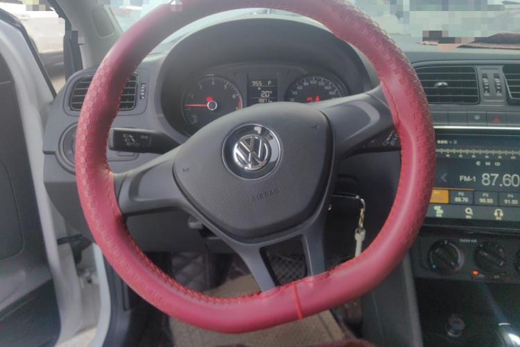 大众 Polo 2016款 1.4L 自动风尚型局部细节13