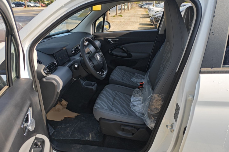 零跑汽车 零跑T03 2025款 310舒享版中控内饰19