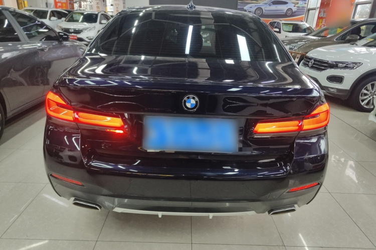 宝马5系 2021款 改款 525Li M运动套装车身外观6004