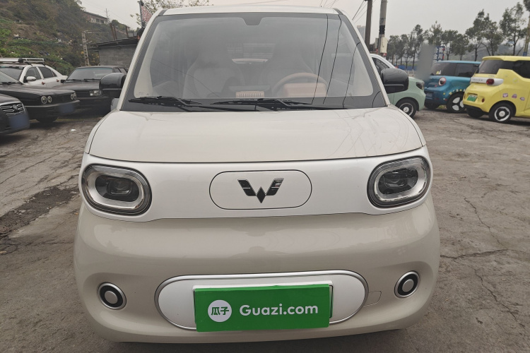 五菱汽车 宏光MINIEV 2024款 第三代 215km 青春版车身外观2