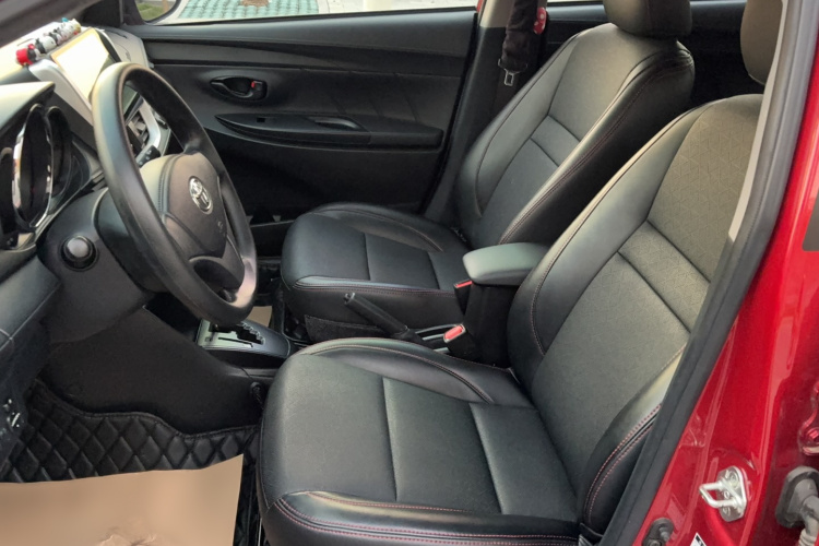 丰田 YARiS L 致炫 2020款 1.5L CVT领先版局部细节19