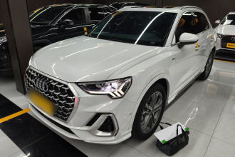 奥迪Q3 2024款 40 TFSI 时尚动感型