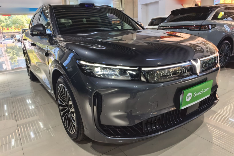 岚图汽车 岚图FREE 2025款 FREE+ 后驱乾崑版车身外观6002