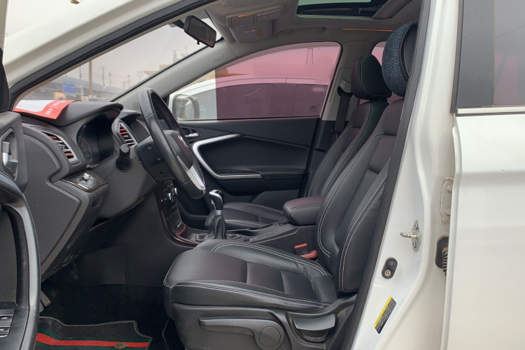 北汽幻速S6 2016款 1.5T 手动领先型局部细节19