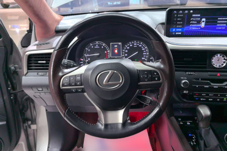 雷克萨斯RX 2016款 300 两驱舒适版 国V中控内饰13