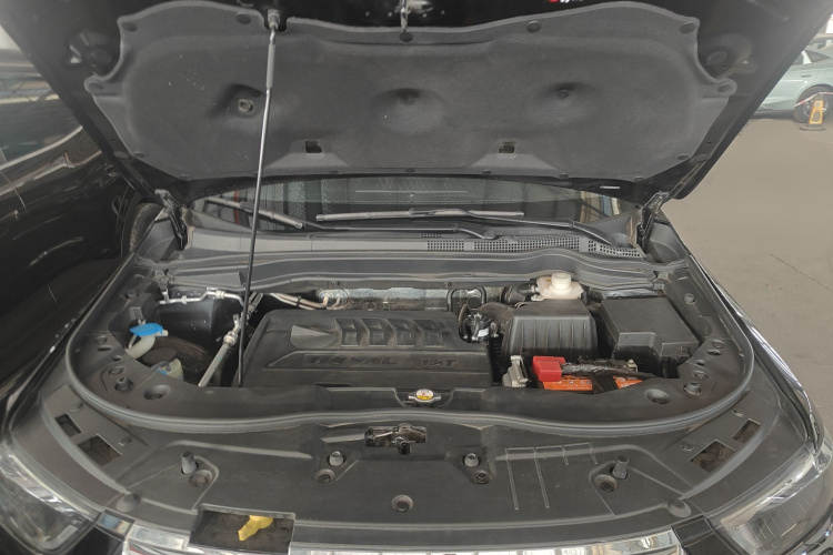 哈弗H6 2017款 蓝标 运动版 1.5T 手动两驱精英型机舱底盘24