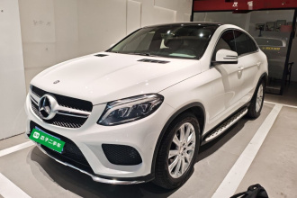 奔驰GLE轿跑 2015款 GLE 320 4MATIC 轿跑SUV