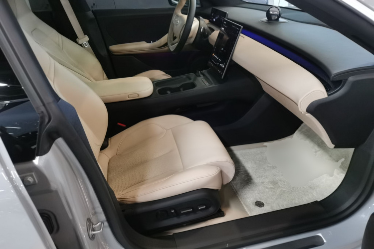 蔚来ET5T 2024款 75kWh Touring局部细节41