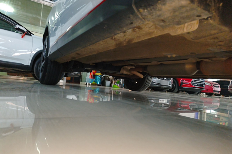 捷途X70 2023款 1.5T DCT超越PRO+版 5座局部细节9001