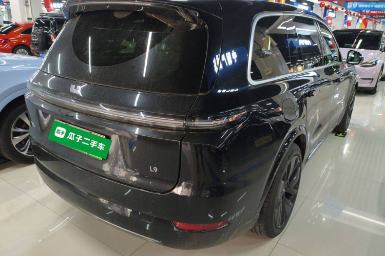 理想汽车 理想L9 2022款 Max车身外观7