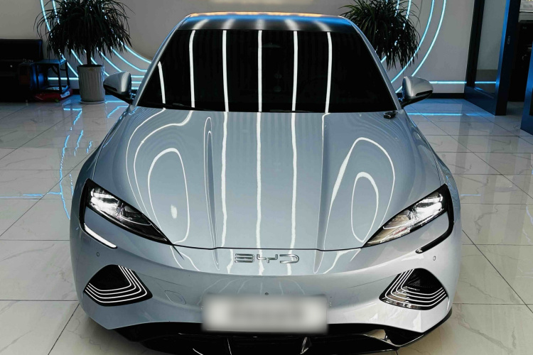 比亚迪 海豹 2022款 550km 标准续航后驱版尊贵型车身外观6008