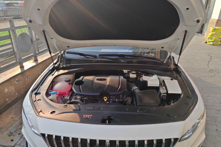 吉利汽车 星瑞 2025款 东方曜 1.5TD 昆仑版机舱底盘24