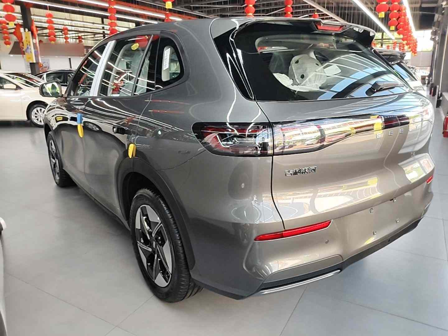 吉利银河 银河E5 2026款 530km 启航版(3)
