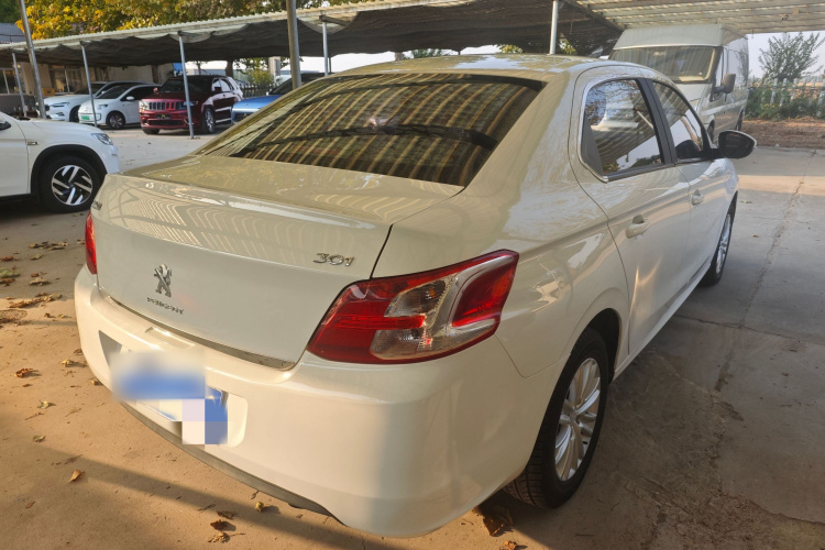 标致301 2016款 1.6L 手动舒适版车身外观6004