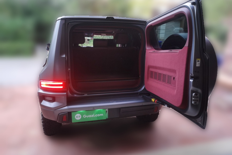 坦克700新能源 2024款 Hi4-T 极境版中控内饰23