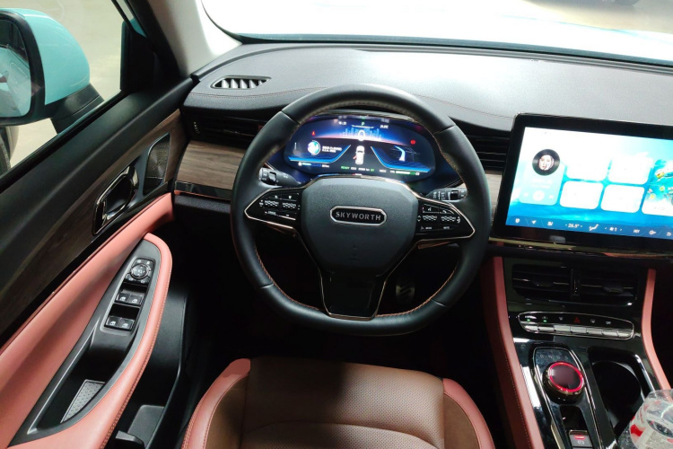 创维汽车 创维HT-i 2022款 1.5L PHEV 205KM 智远版Plus中控内饰13