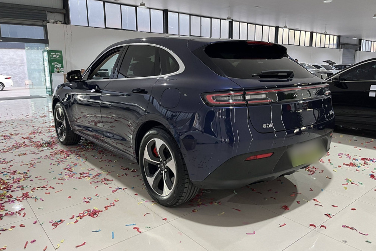 鸿蒙智行 问界M5 2022款 增程后驱标准版车身外观6003