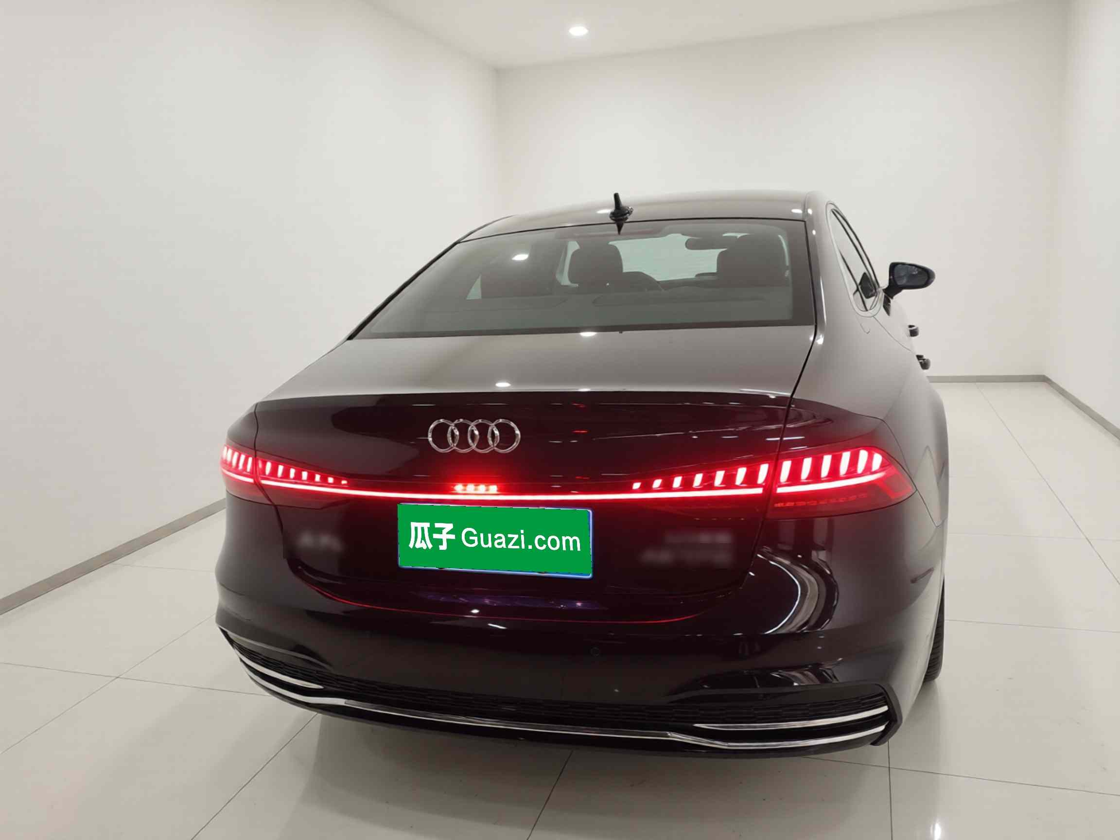 奥迪A7L 2022款 45 TFSI S-line 筑梦未来版(4)