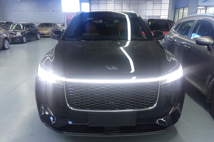 理想汽车 理想ONE 2021款 增程6座版车身外观6001