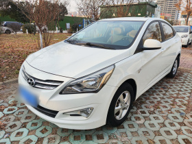 现代 瑞纳 2016款 1.4L 手动智能型GLS