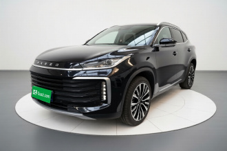 星途凌云 2023款 400T 四驱星尊版