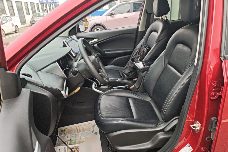 雪佛兰 创酷 2019款 Redline 335T CVT潮版 国VI中控内饰19