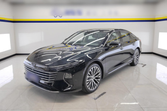 奔腾B70 2024款 龙腾版 1.5T 领跃型