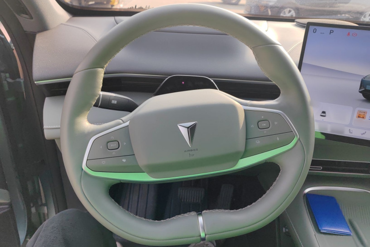 深蓝汽车 深蓝S07 2024款 285Max 乾崑智驾ADS SE增程版中控内饰13