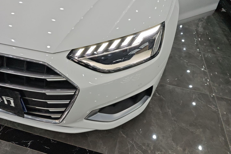 奥迪A4L 2020款 40 TFSI 时尚致雅型局部细节9006