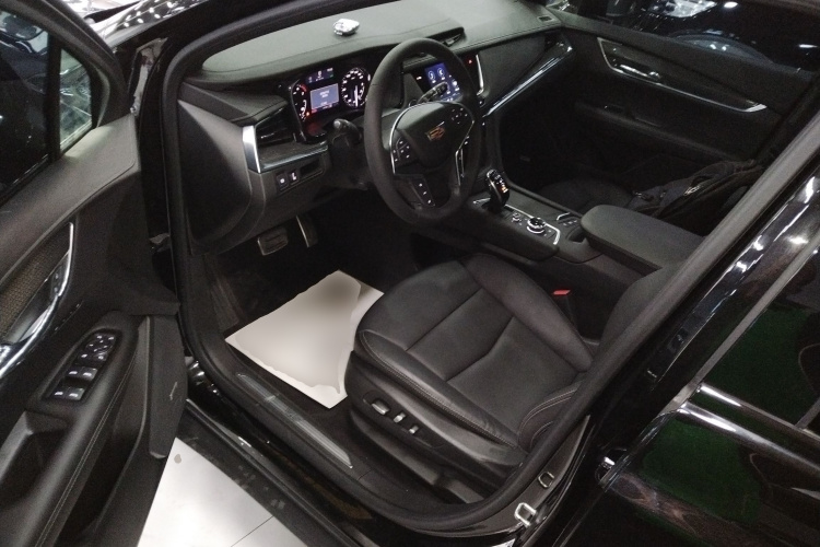 凯迪拉克XT5 2022款 2.0T 四驱豪华型（蜂鸟版）中控内饰20