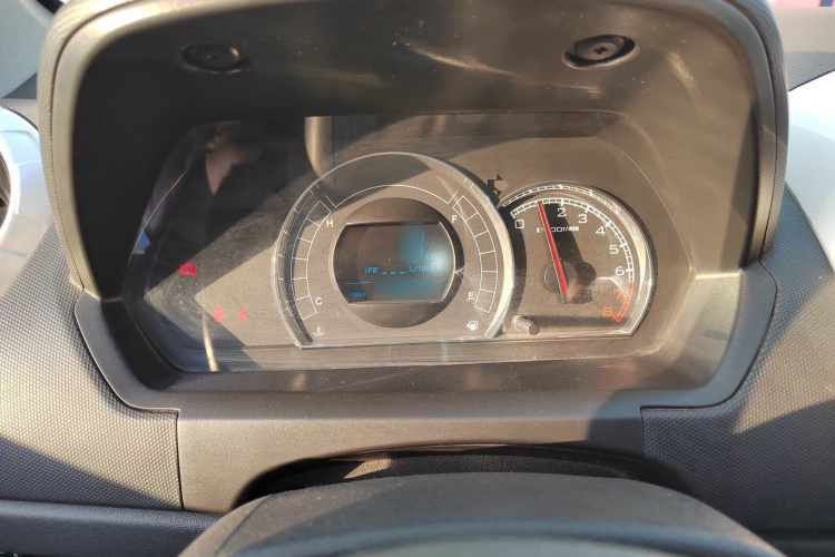 长城M4 2012款 1.5L 手动舒适型局部细节14