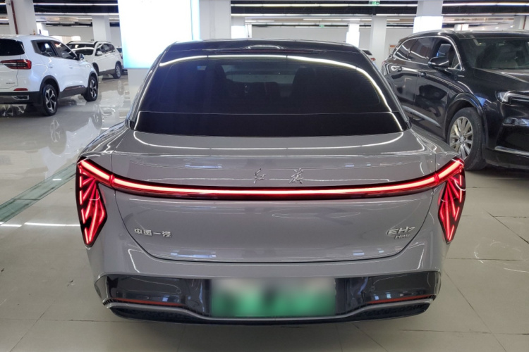 红旗EH7 2024款 690 Pro车身外观6