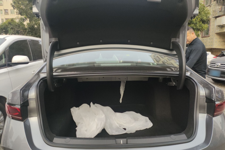 比亚迪 秦PLUS 2025款 DM-i 智驾版 55KM超越型局部细节23