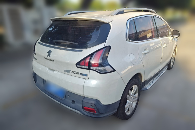 标致3008 2016款 1.6THP 自动经典版车身外观7