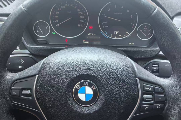 宝马3系GT 2018款 320i 时尚型中控内饰7003