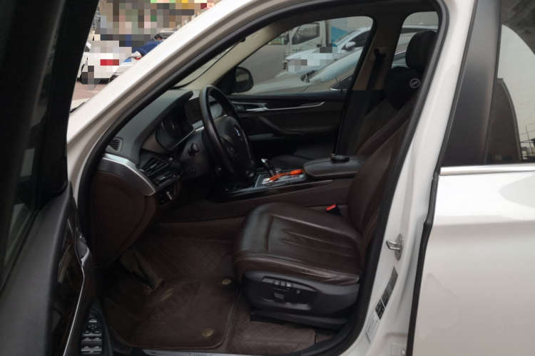 宝马X5(进口) 2015款 xDrive28i中控内饰19