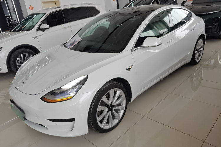 特斯拉 Model 3 2019款 标准续航后驱升级版车身外观4