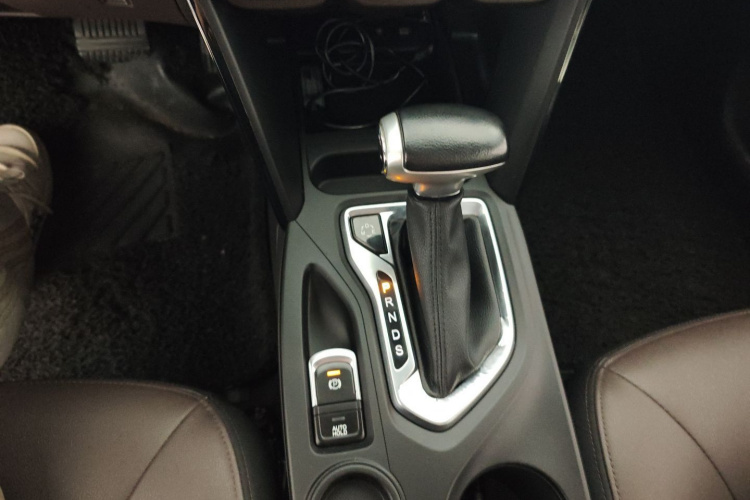 广汽传祺 传祺GS4 2017款 235T G-DCT两驱精英版局部细节18